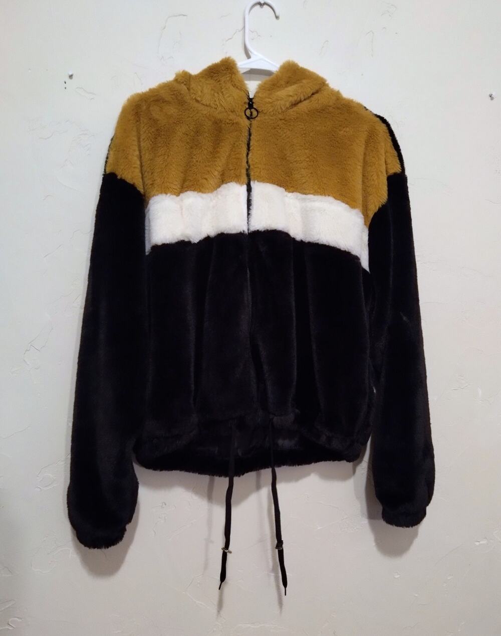 Ellie & Kate Lightweight Fuzzy Zip-up Jacket